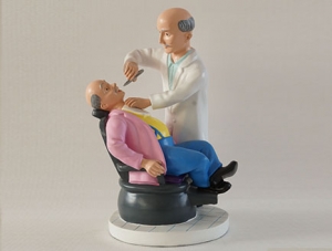 ZM-R8 Double Cartoon - Tooth Extraction Old Man
